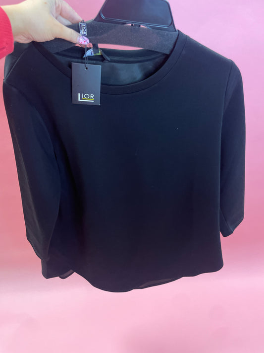 black round neck top