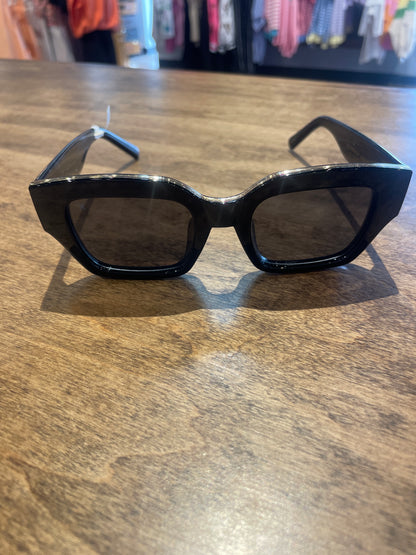 AMORE SUNGLASSES