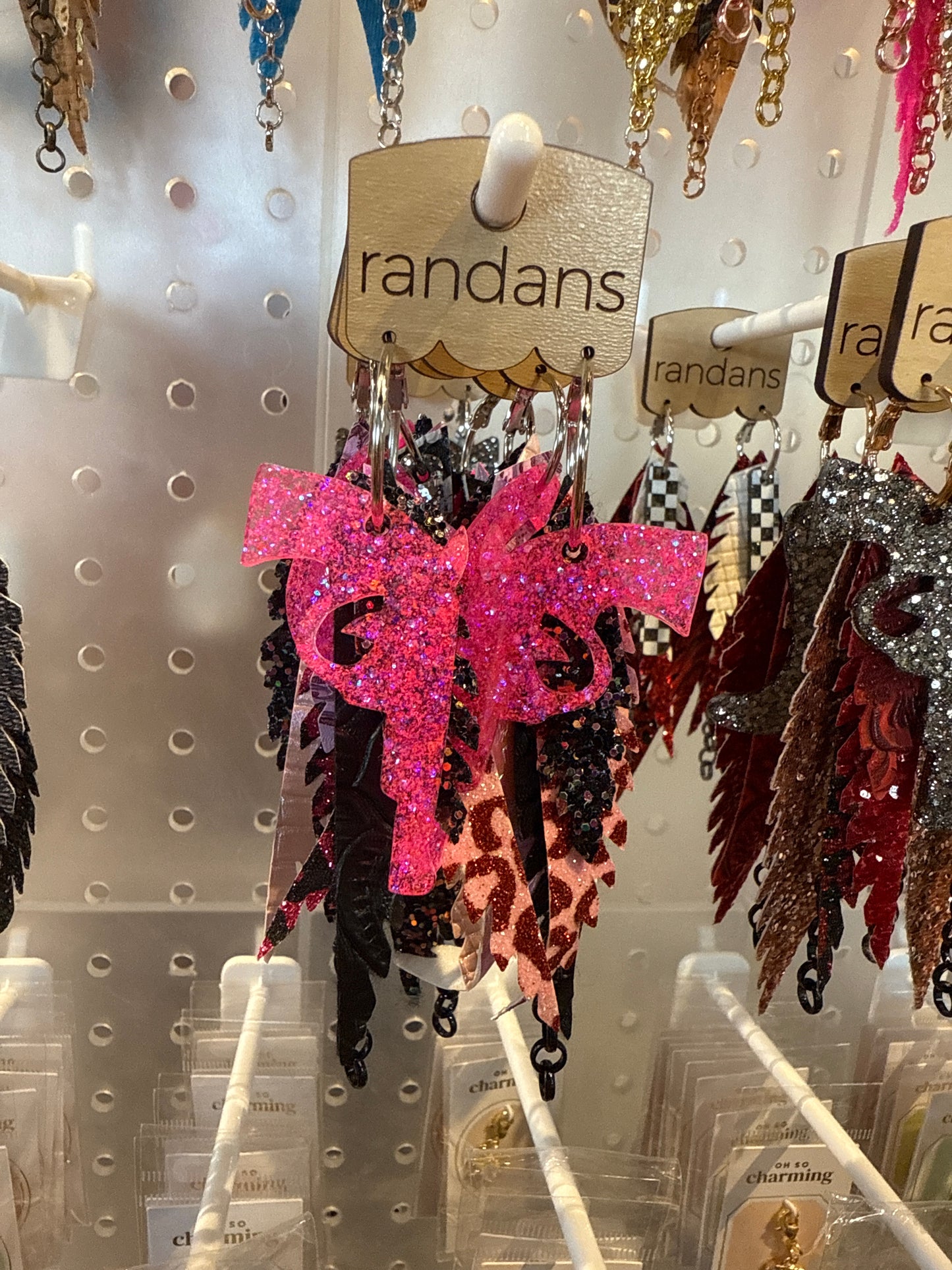 Feather detailed earrings