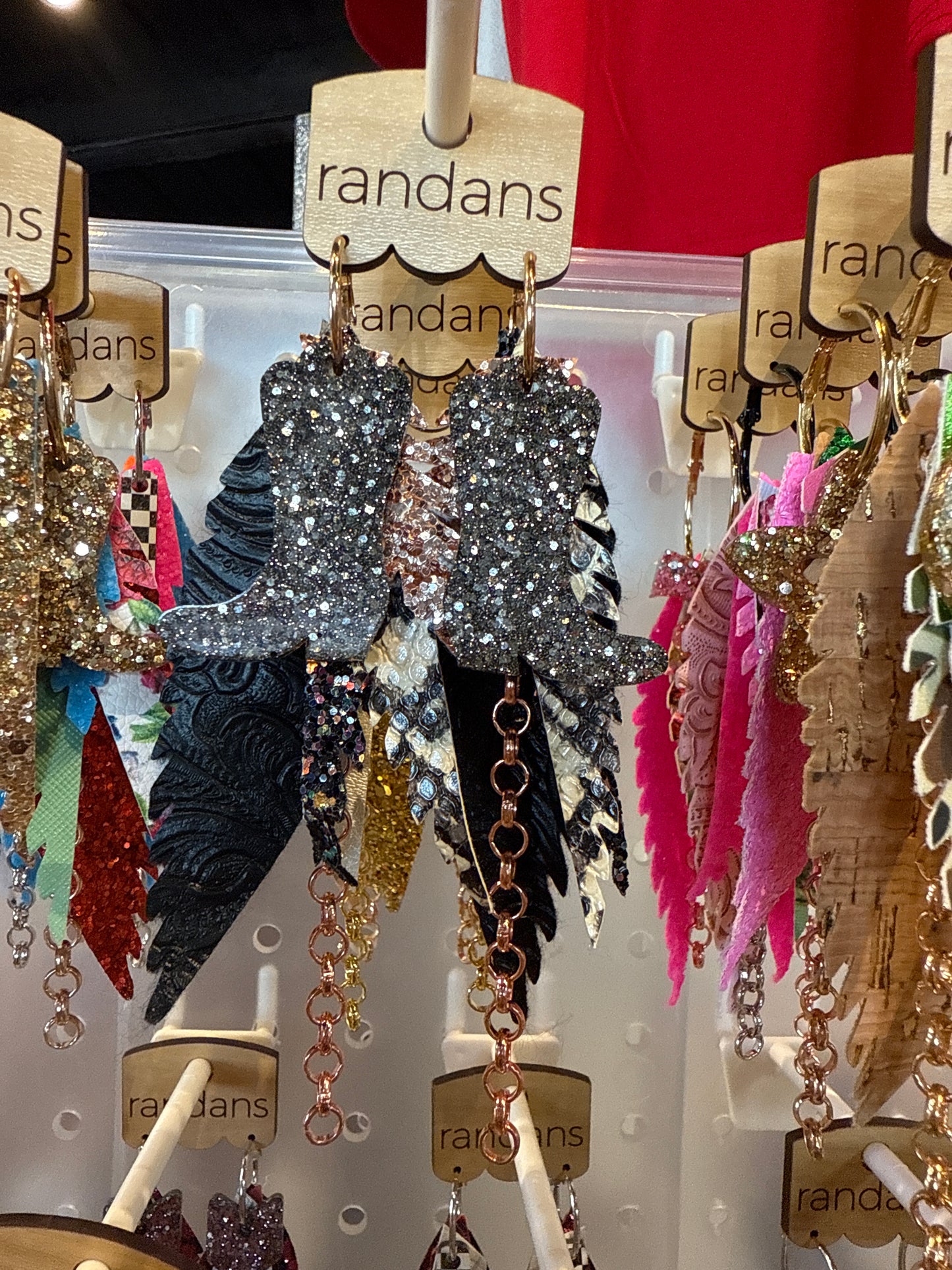 Feather detailed earrings