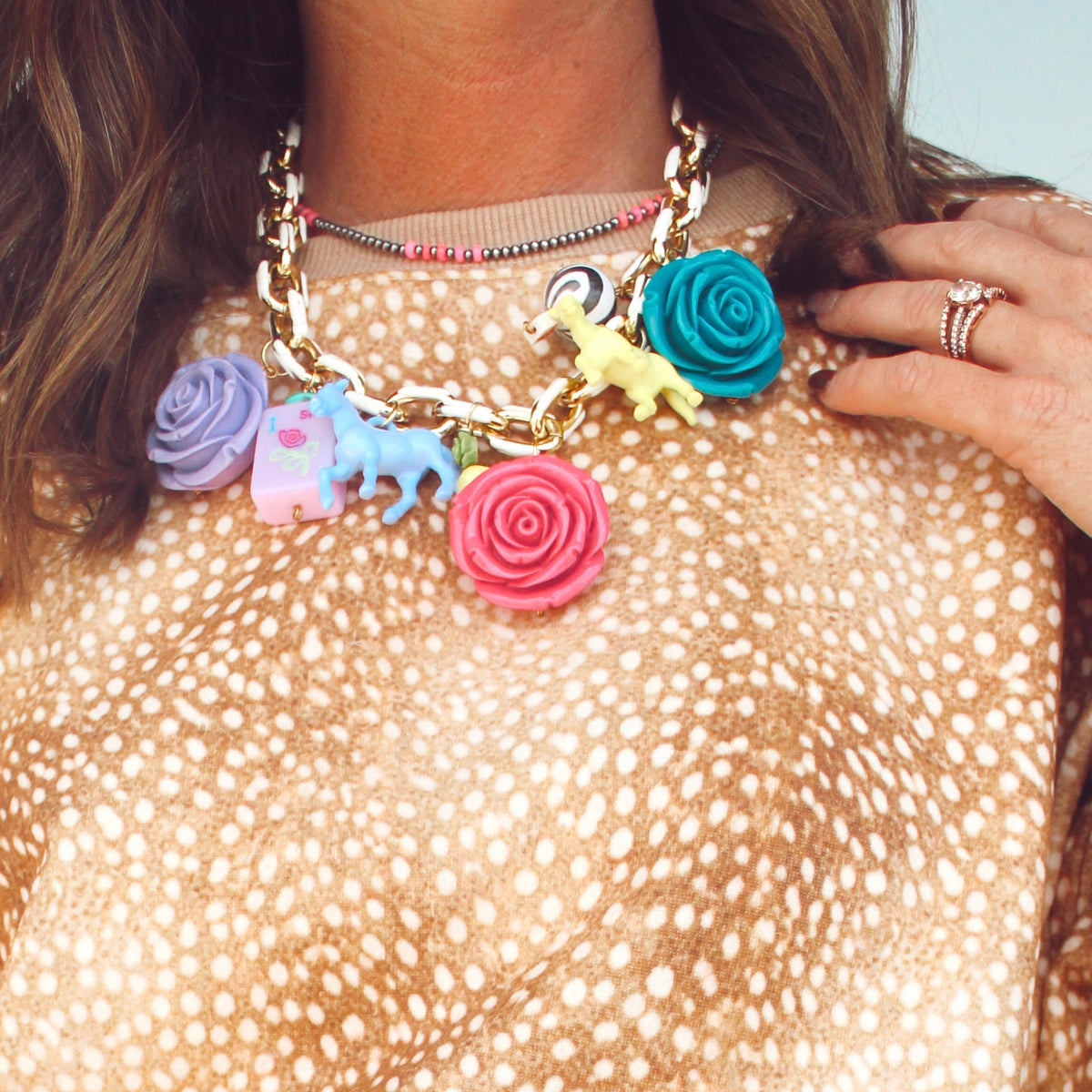 Rose mahjong necklace