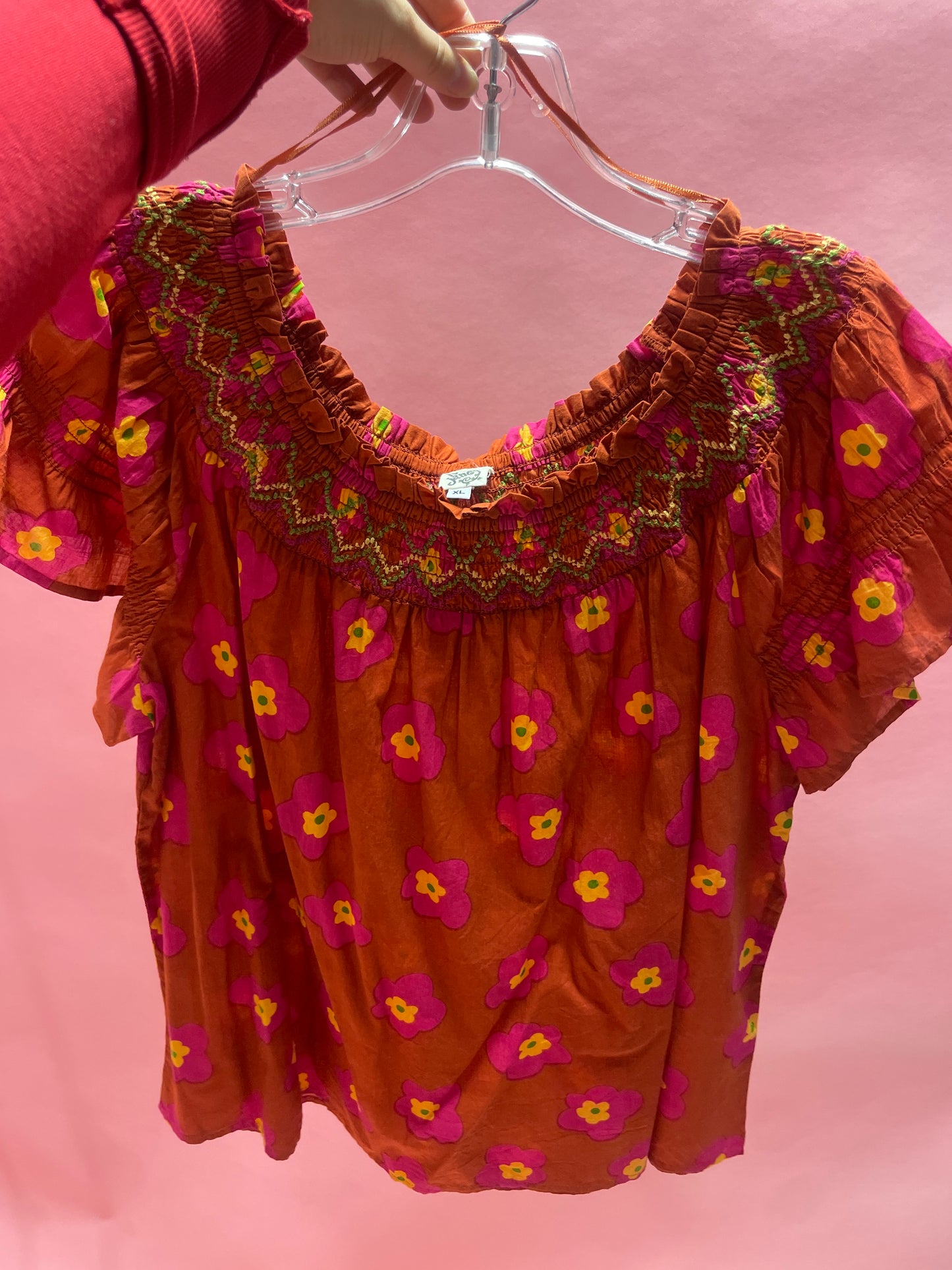 POP SMOCKED TOP