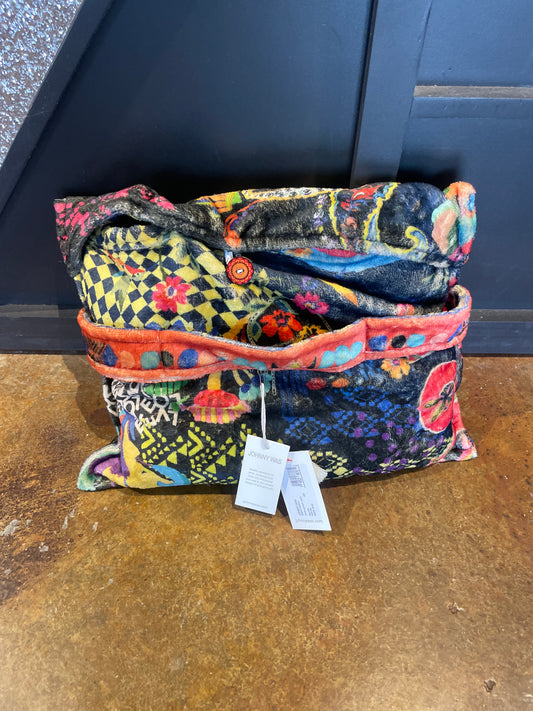 JENNY BLACK TRAVEL BLANKET