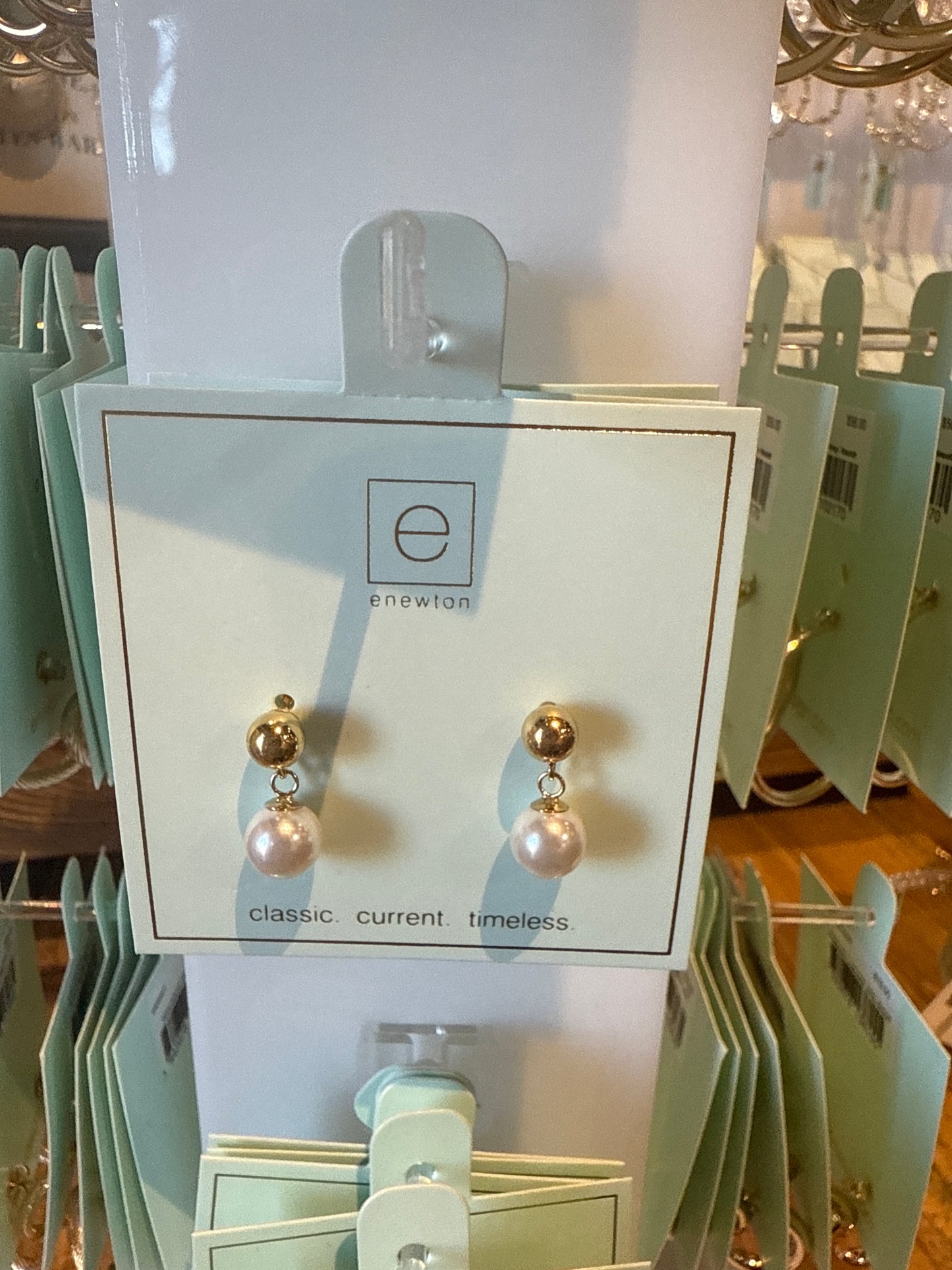 Classic 8mm pearl drop ball stud earrings