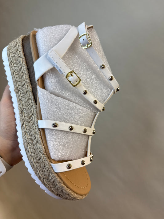SOMEHOW WHITE SANDAL