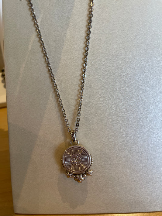 SAKURA ROSE QUARTZ NCK