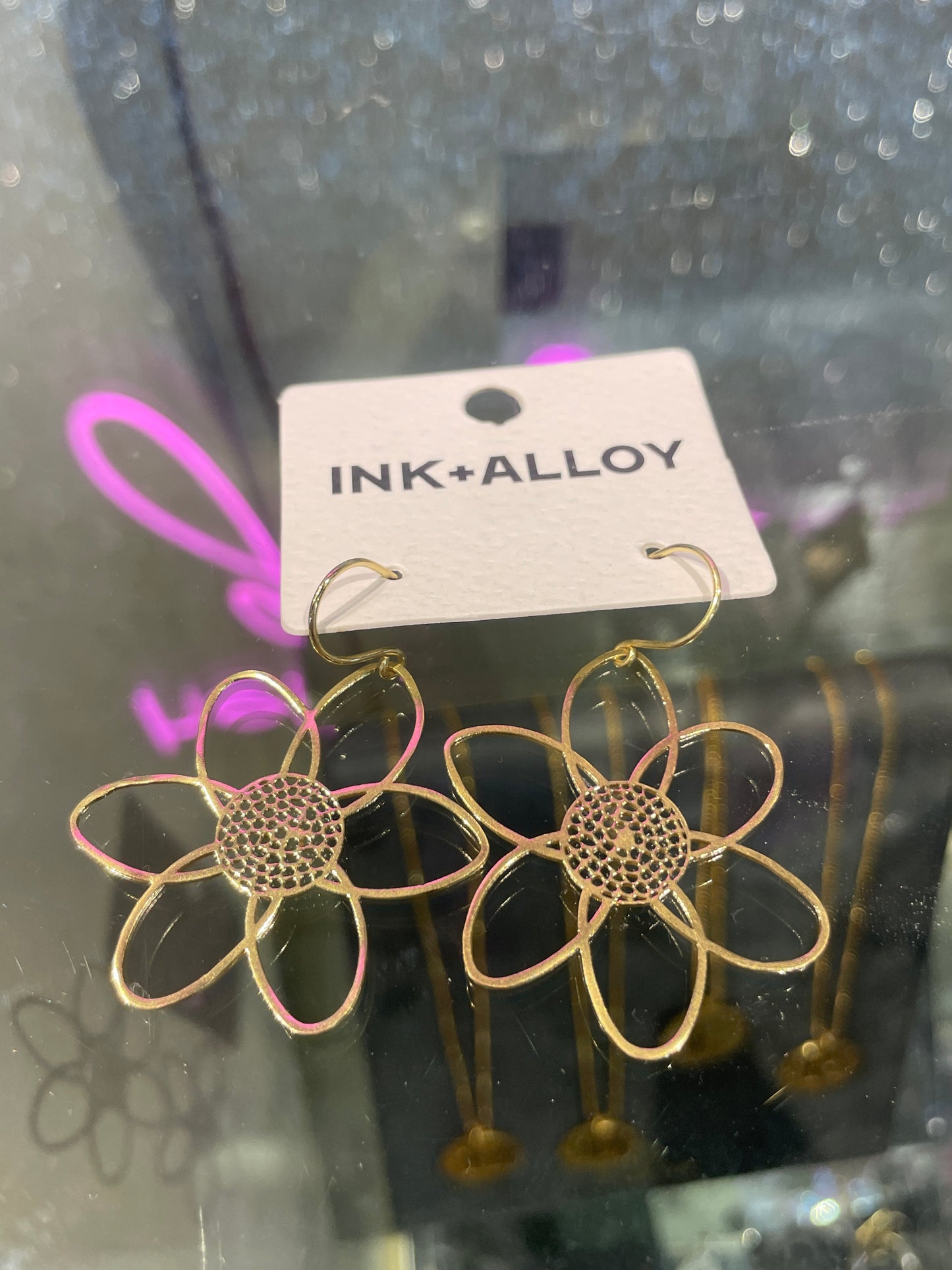 gold flower earrings