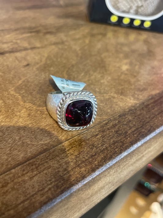 Color Clique Gem Ring