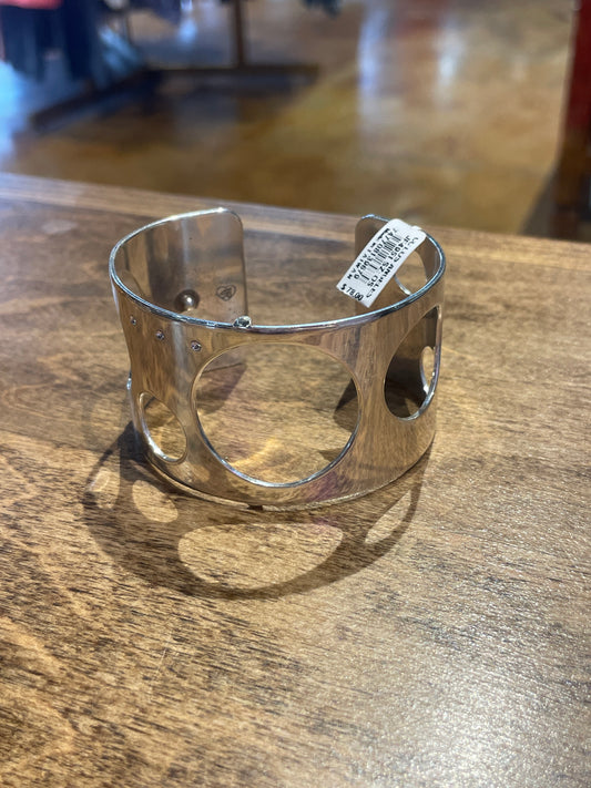 silver circle cuff