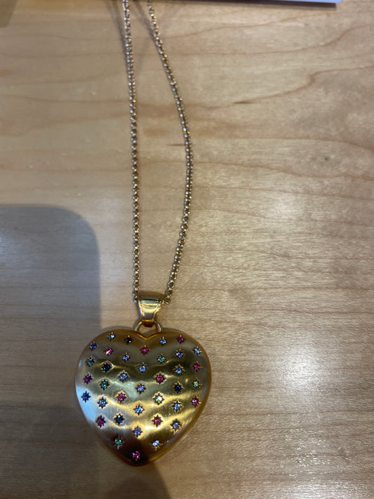 ONE HEART LOCKET NECKLACE