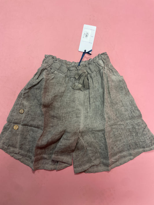 linen shorts