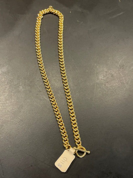 gold chain necklace