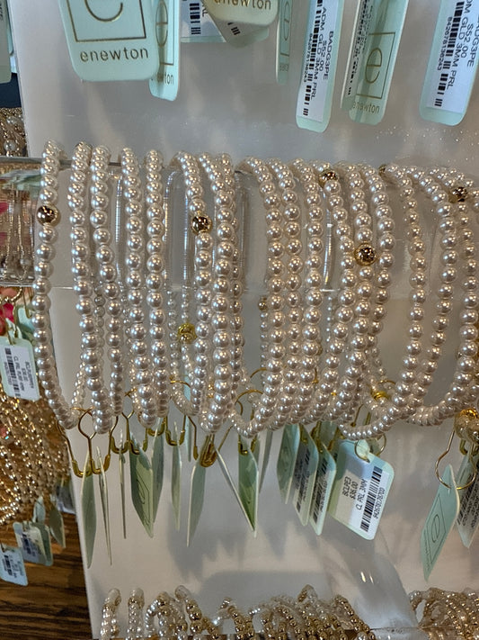 classic pearl 3mm beaded brac