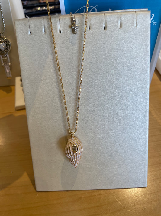 PARADISE COVE Spiral Shell NECKLACE