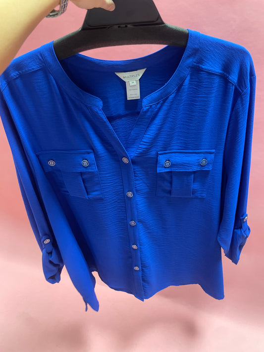 BLUE BUTTON DOWN SHIRT