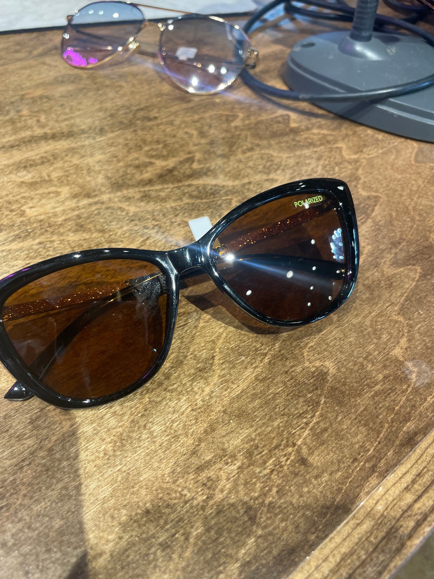MARY SQUARE SUNGLASS