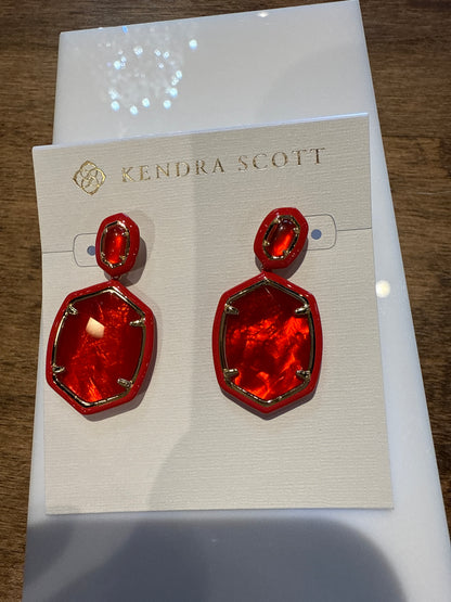 Daphne Enamel drop earring