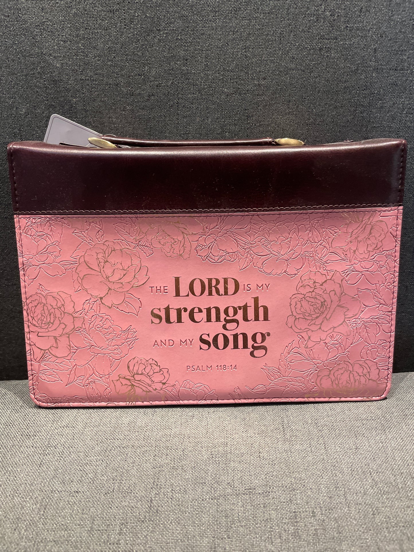 BIBLE COVER FASHION