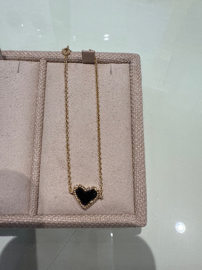 ari heart bracelet