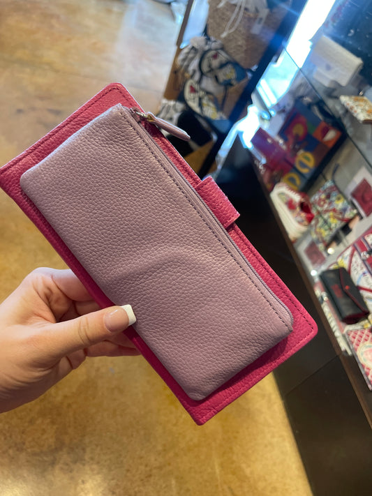 pink/purple pouch
