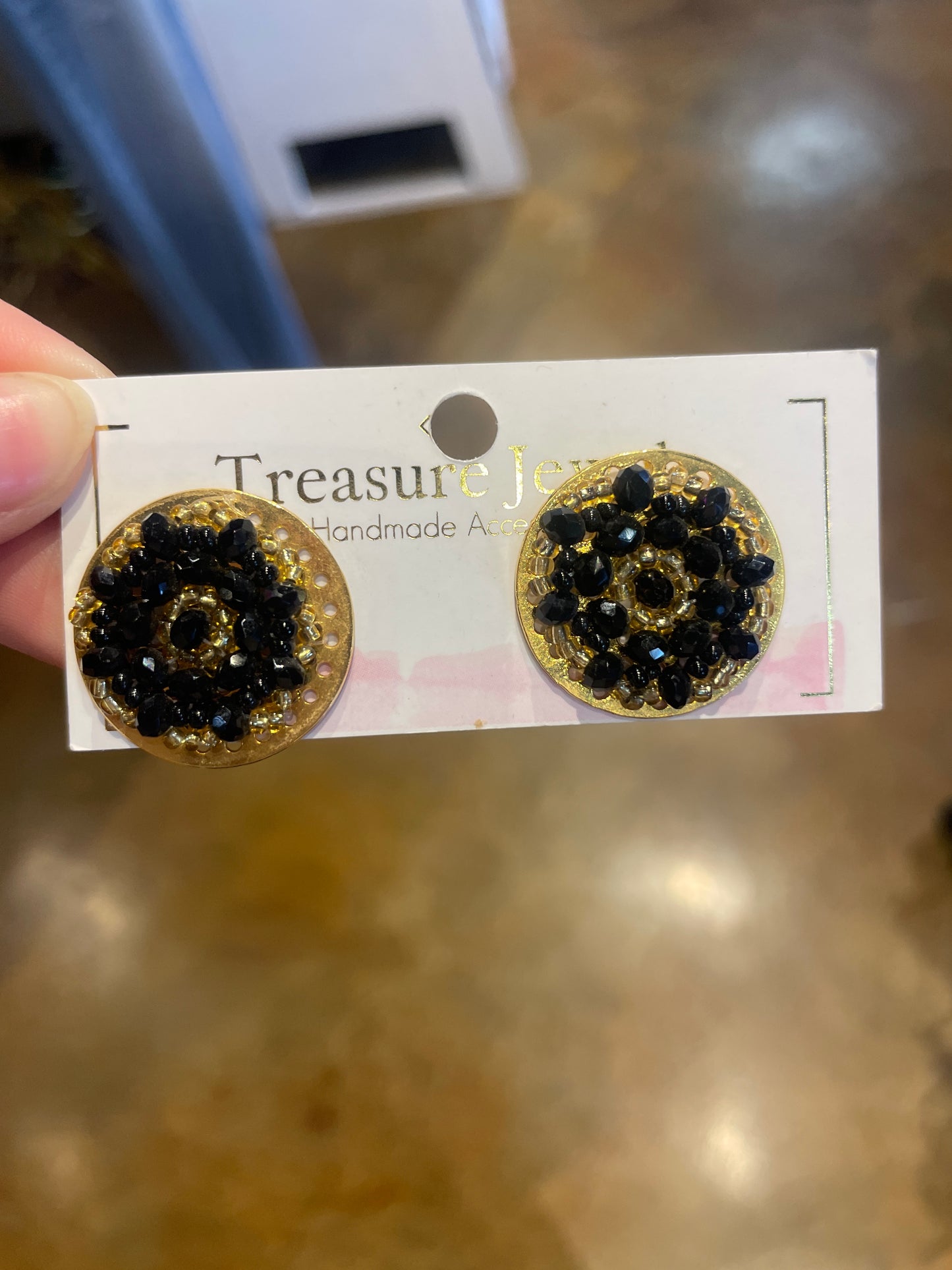 CIRCLE STUD