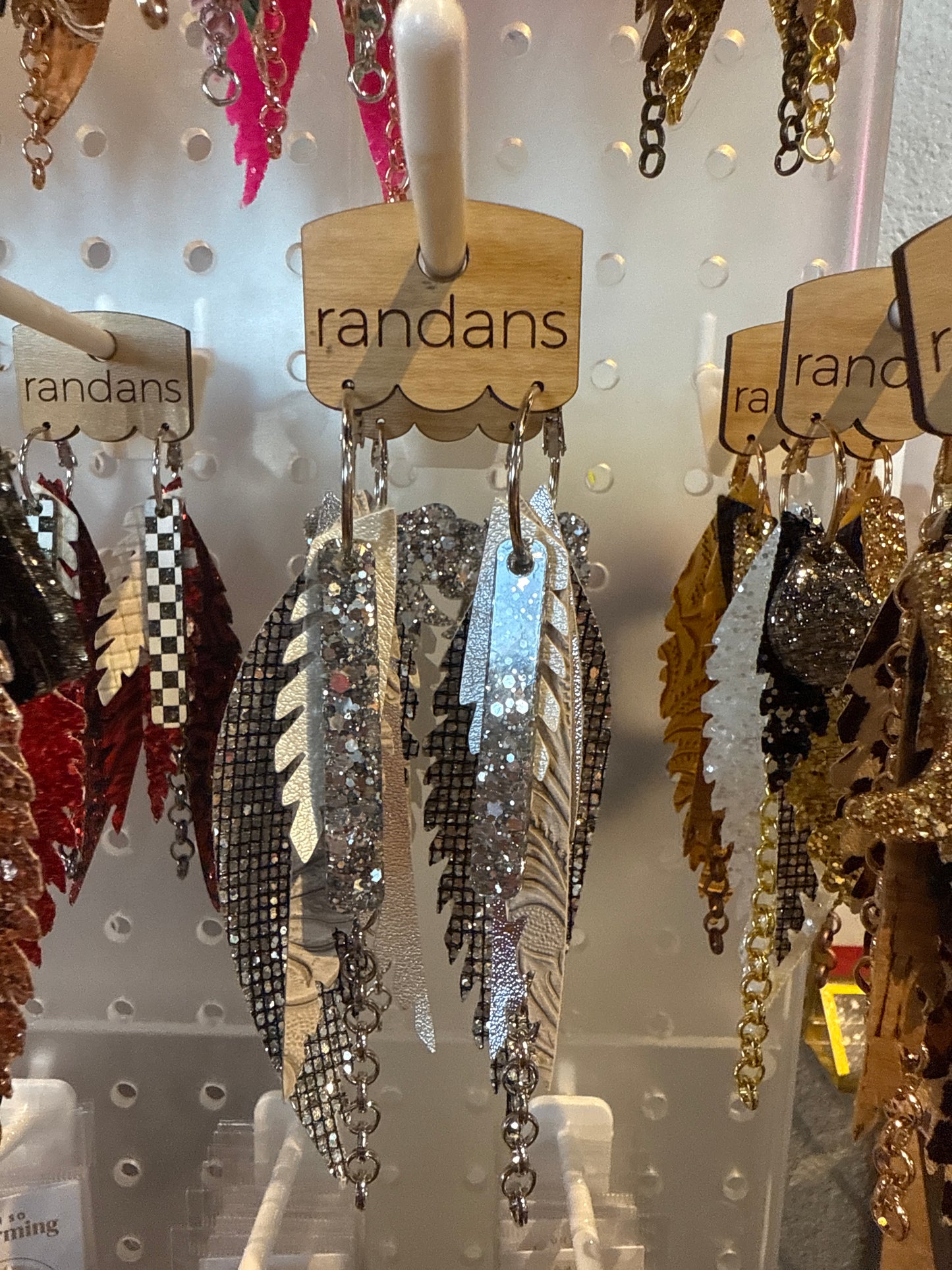 Feather detailed earrings
