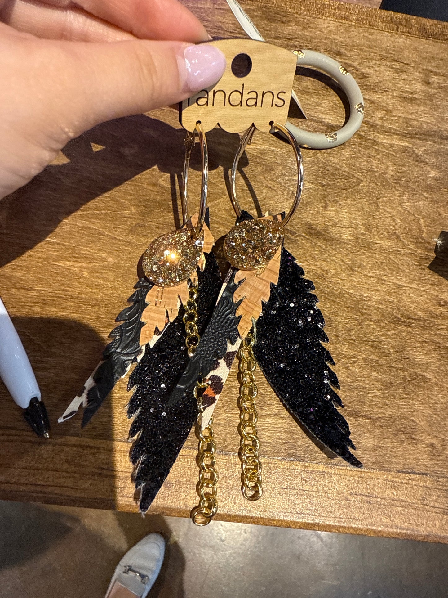 Feather detailed earrings