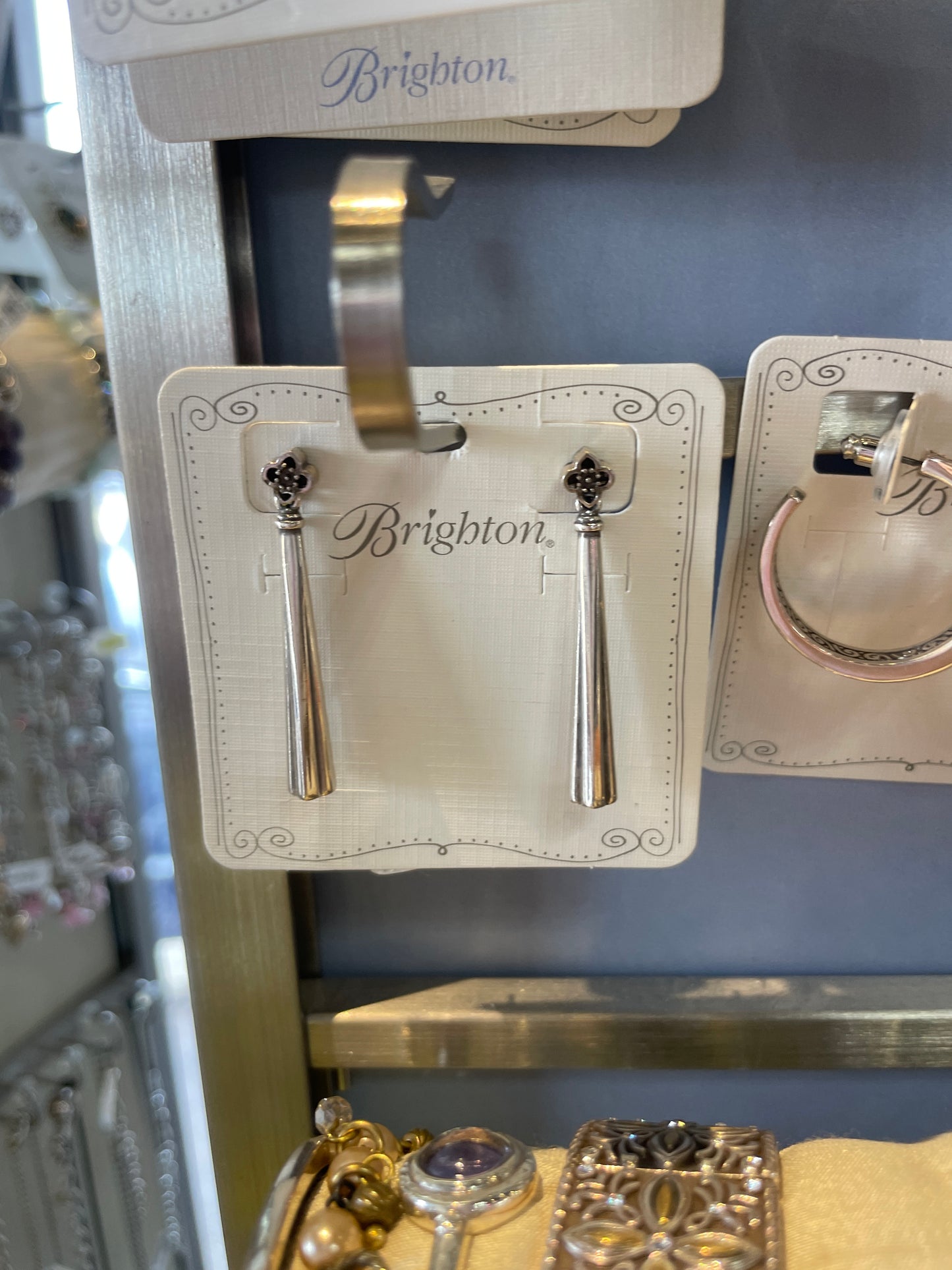 TOLEDO ALTO POST DRP EARRING