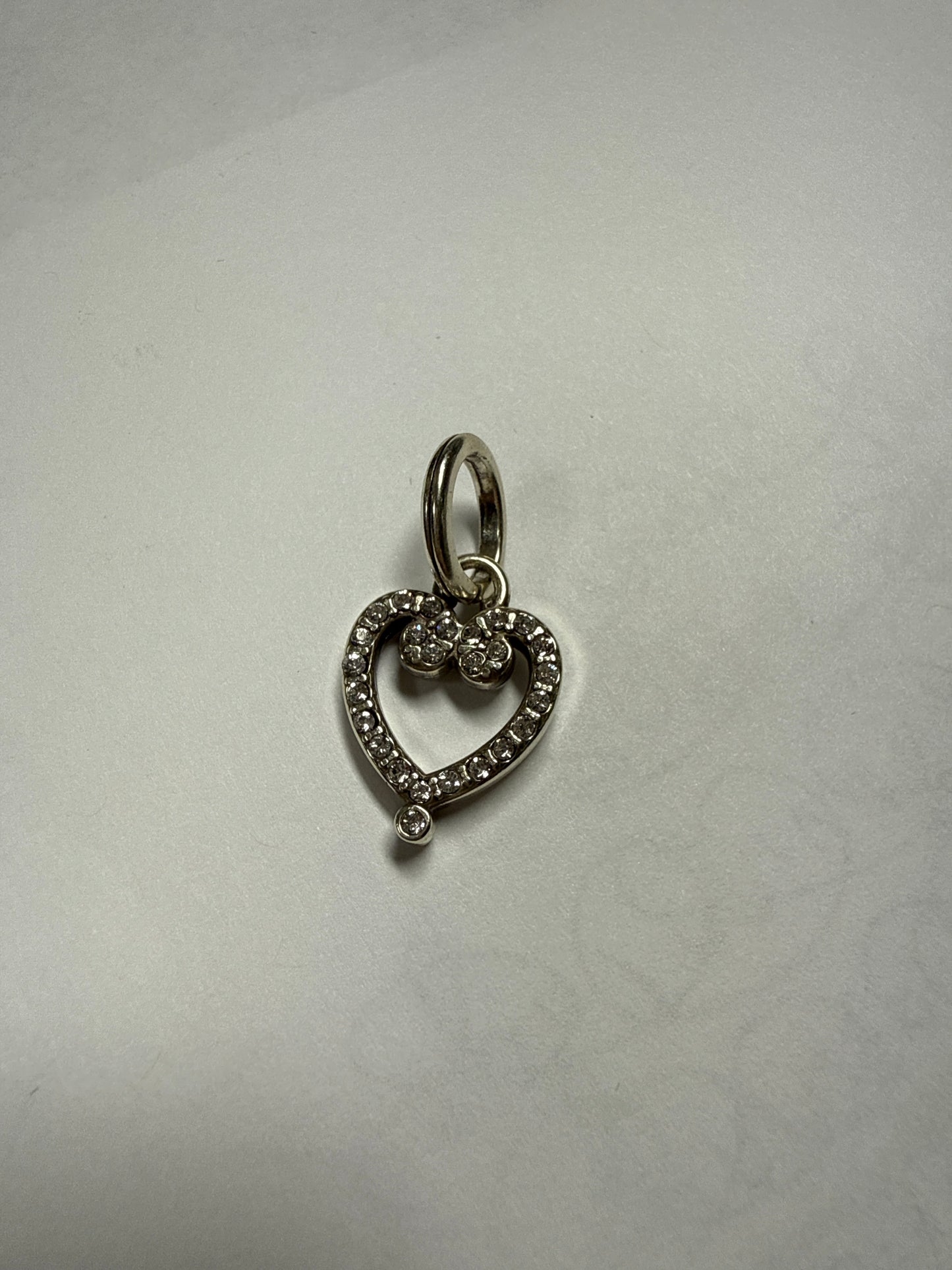 OPEN HEART CHARM