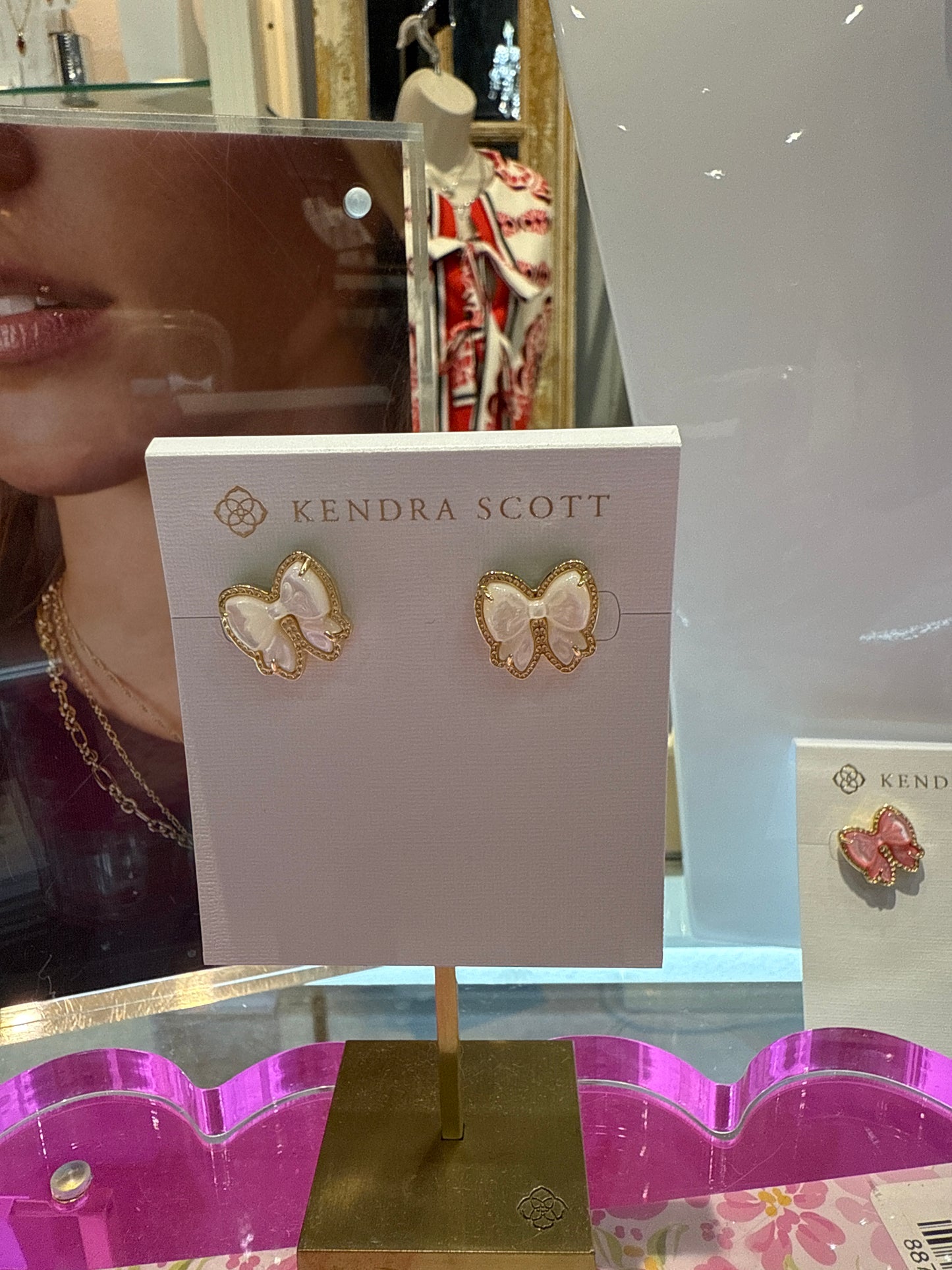 Haley bow stud earring