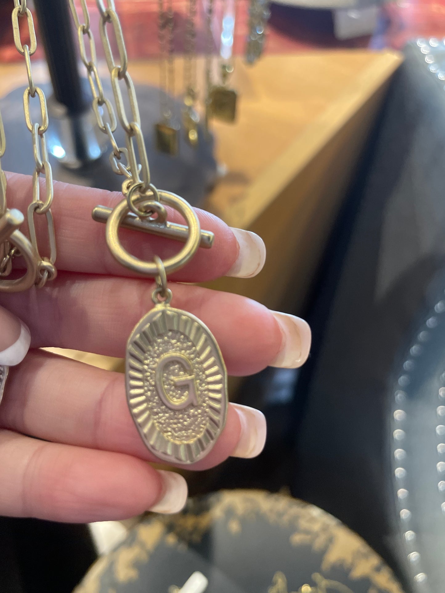 INITIAL NECKLACE