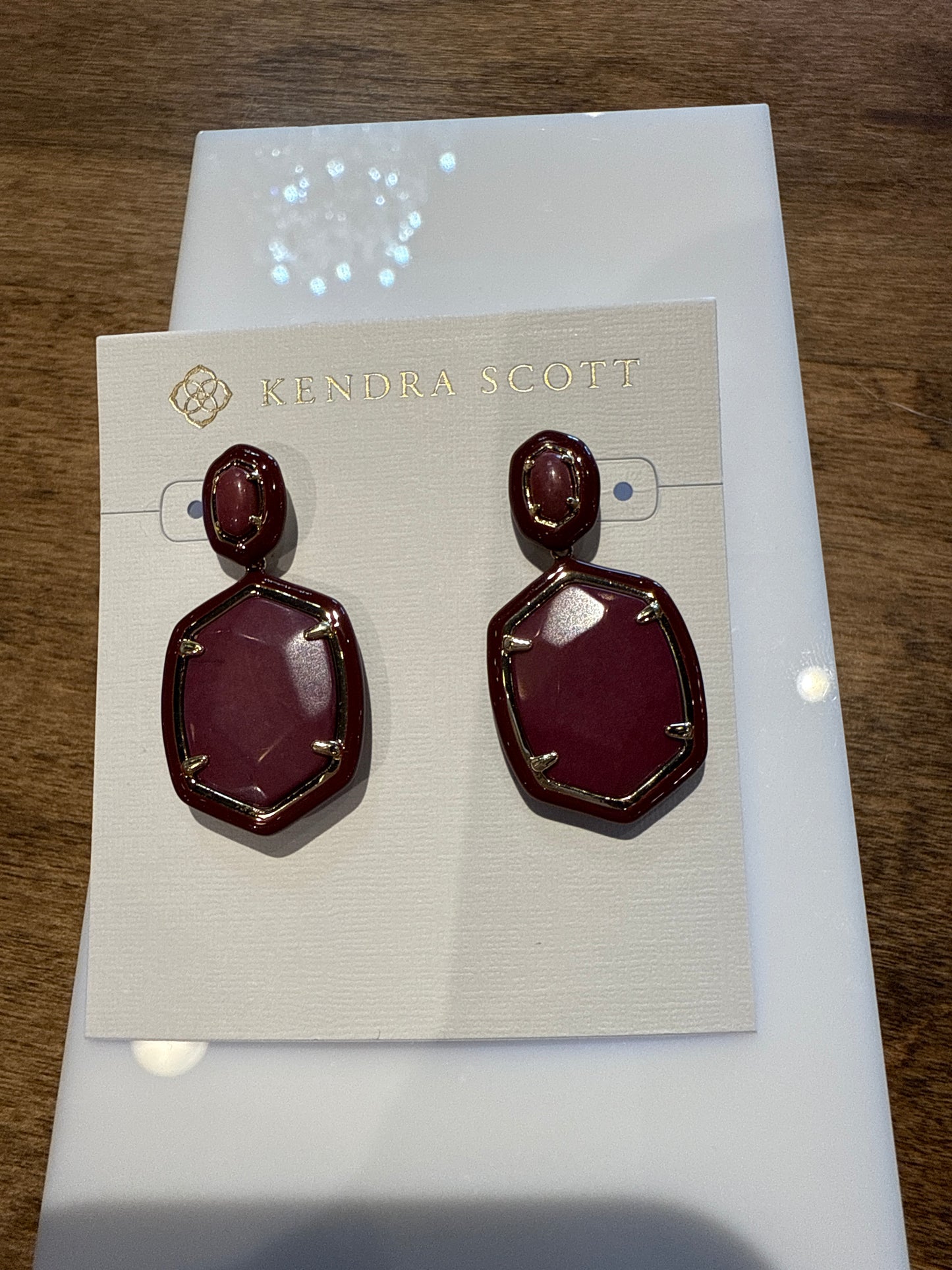 Daphne Enamel drop earring