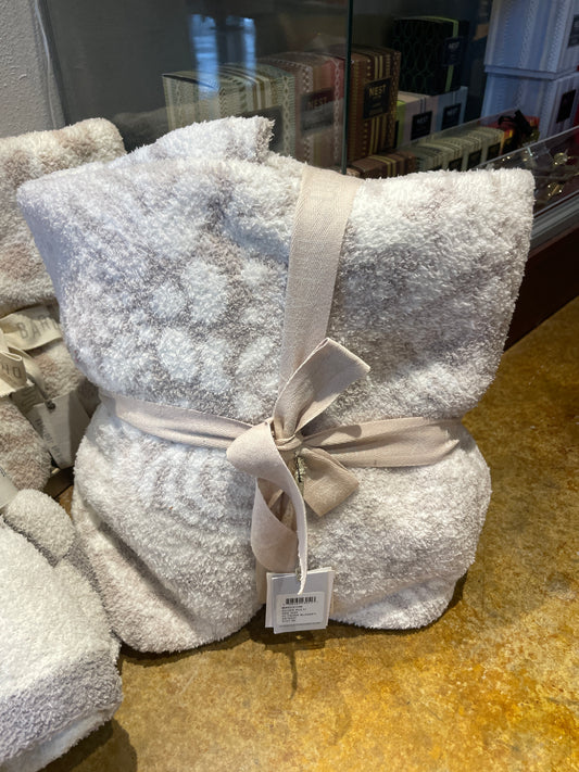 Barefoot dreams blanket