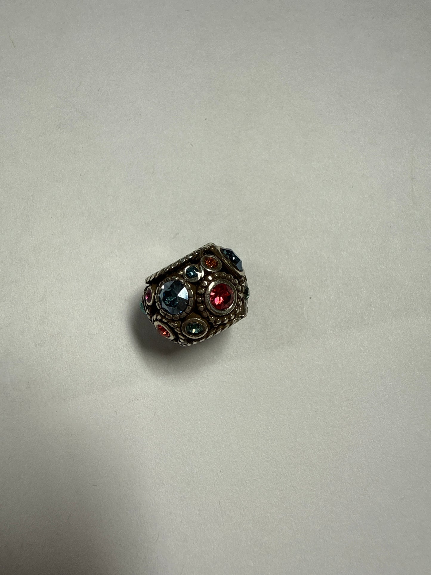 MULTI HALO BEAD