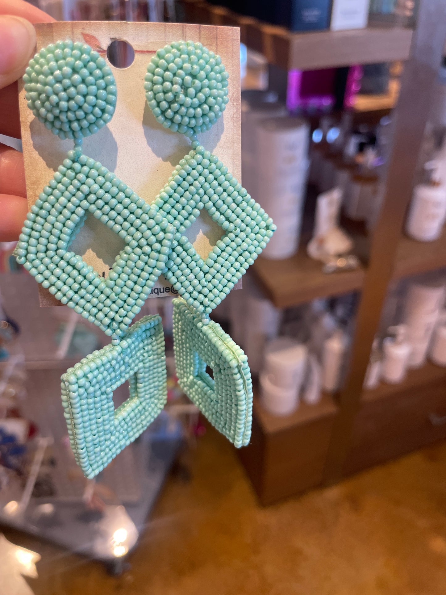 LIGHT BLUE DIAMOND