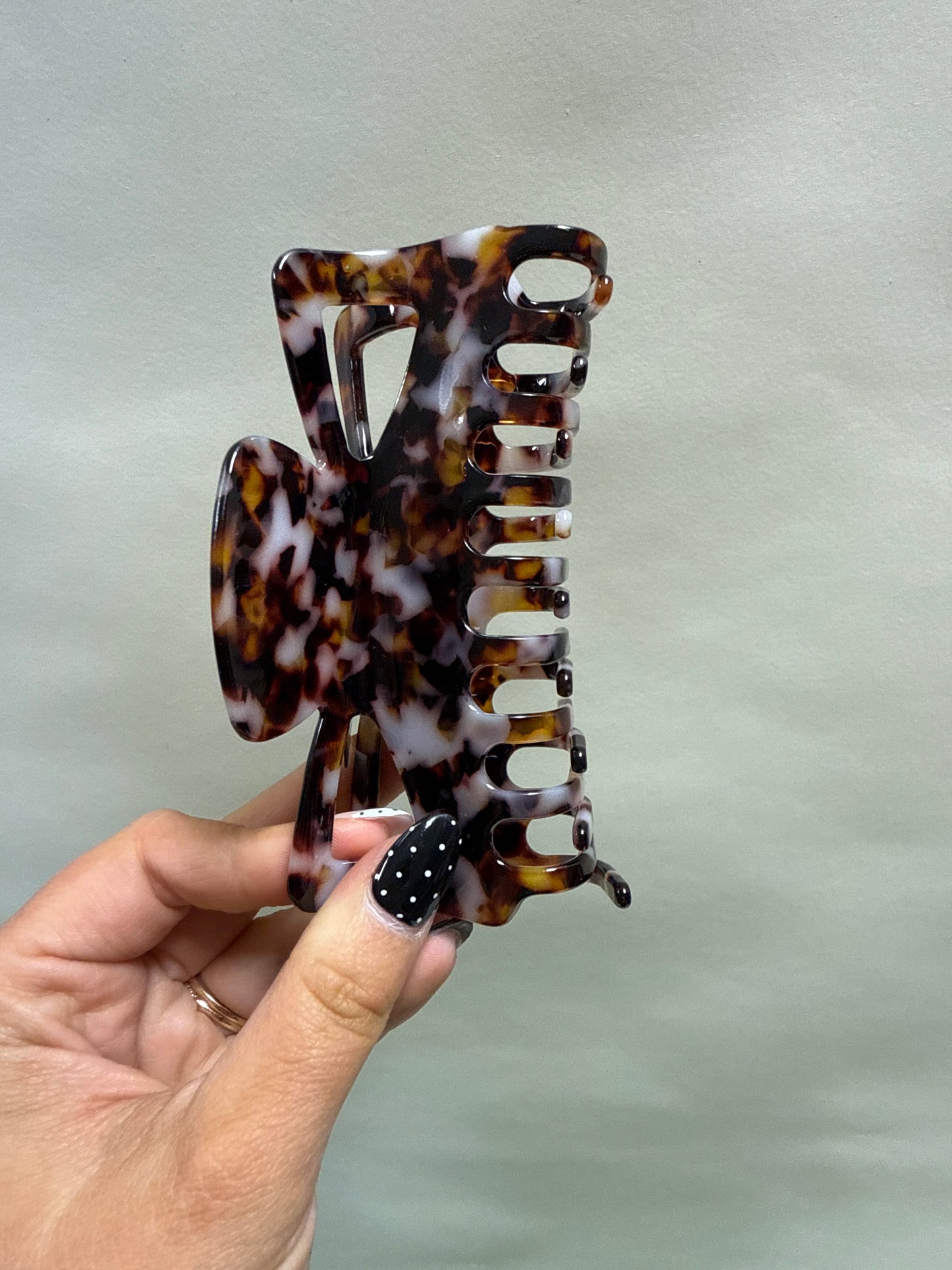 Brittany Claw Clip
