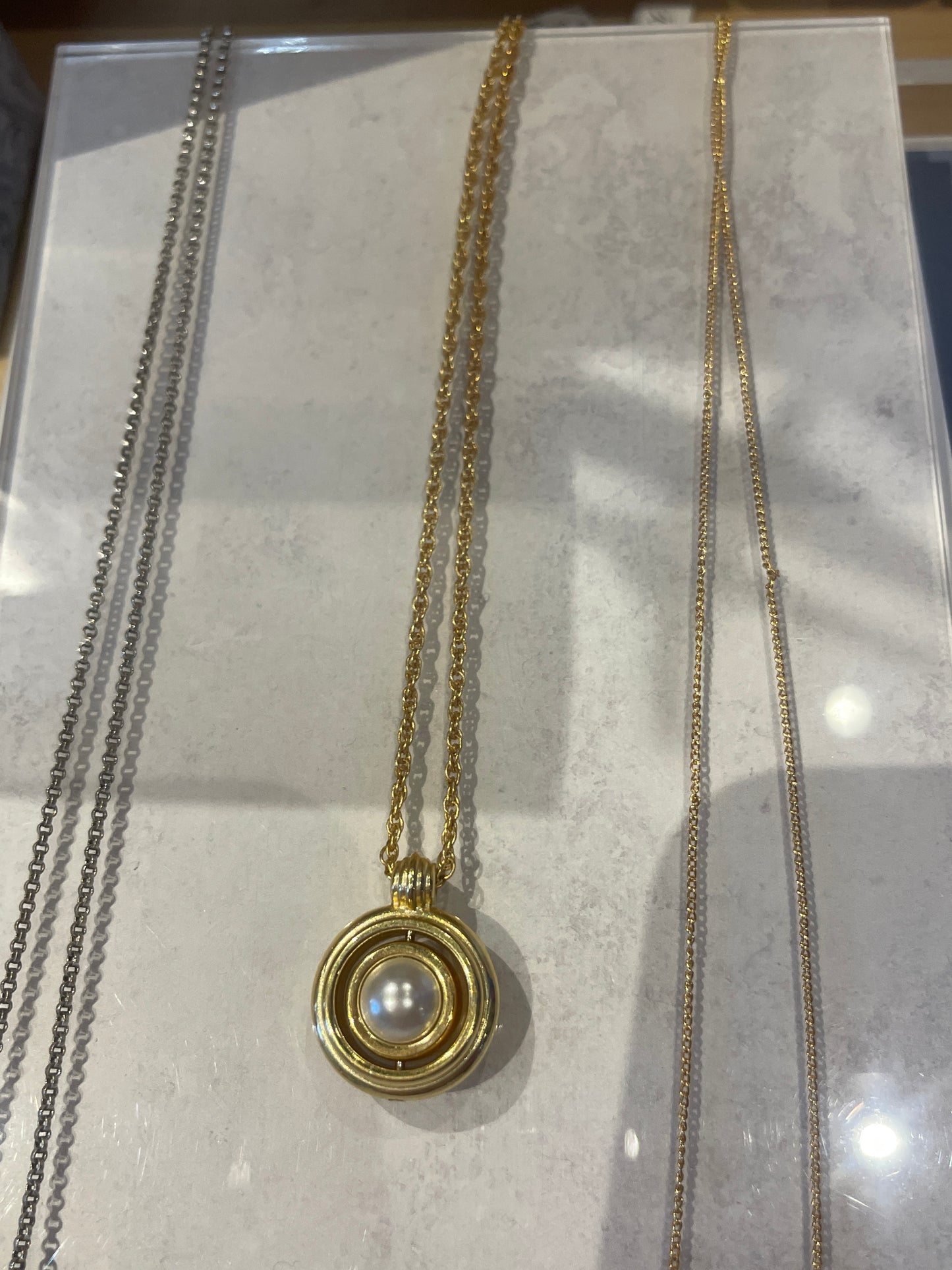 Ferrara Pearl Gold Necklace