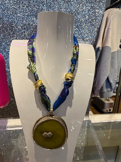 Scarf necklace