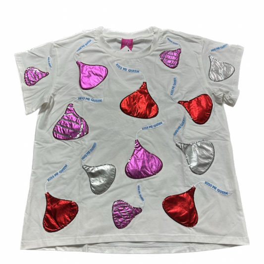 WHITE KISS ALL OVER TEE