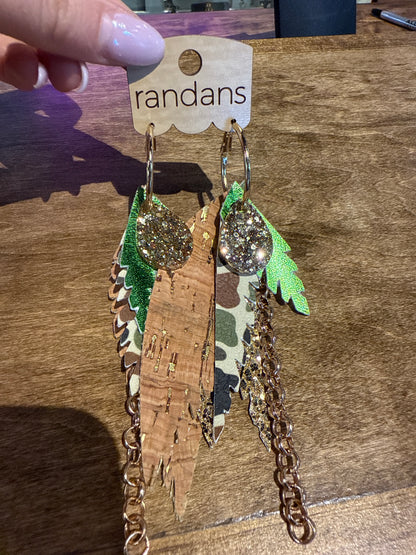 Feather detailed earrings