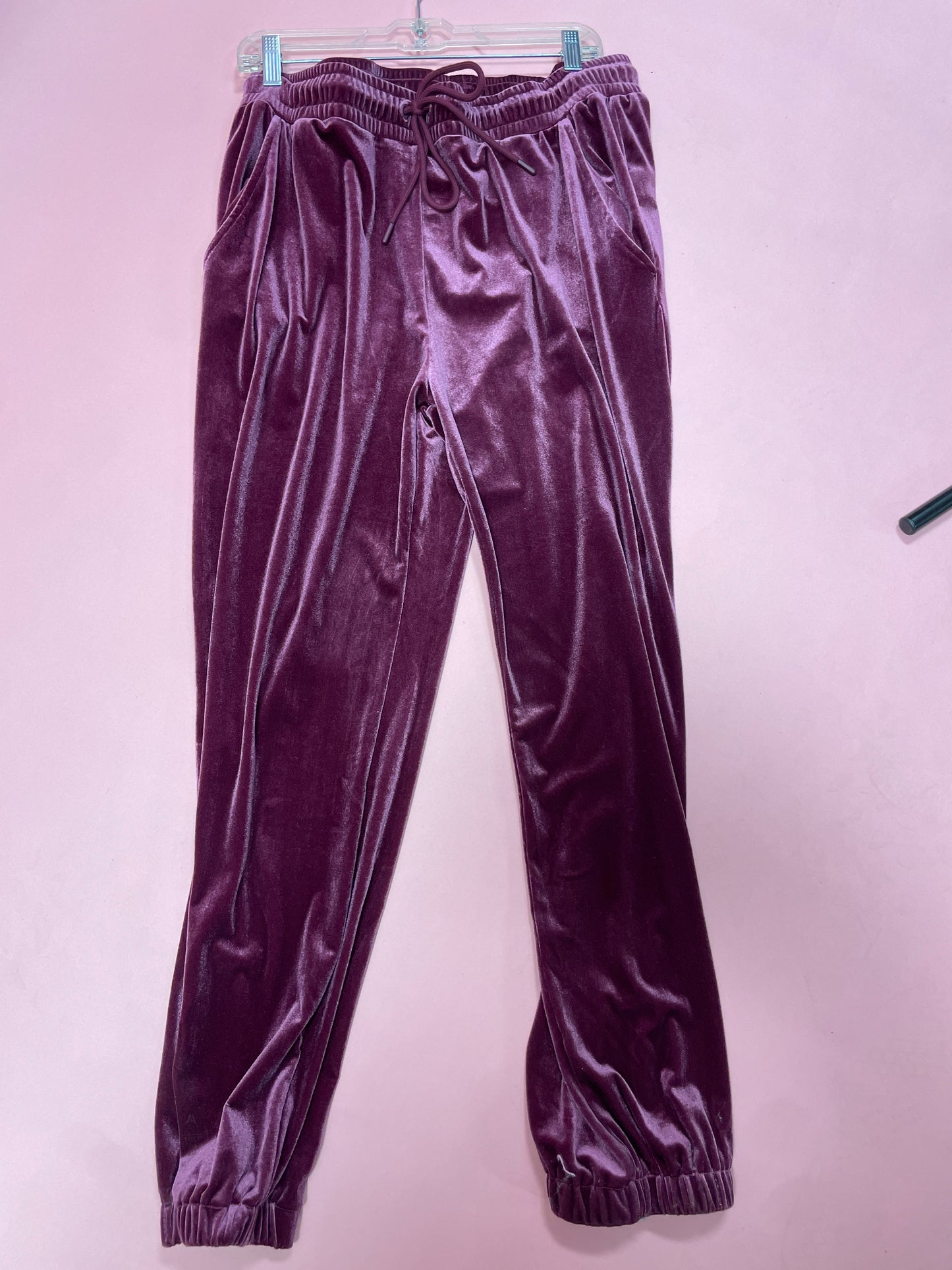 ROSE VELVET JOGGER
