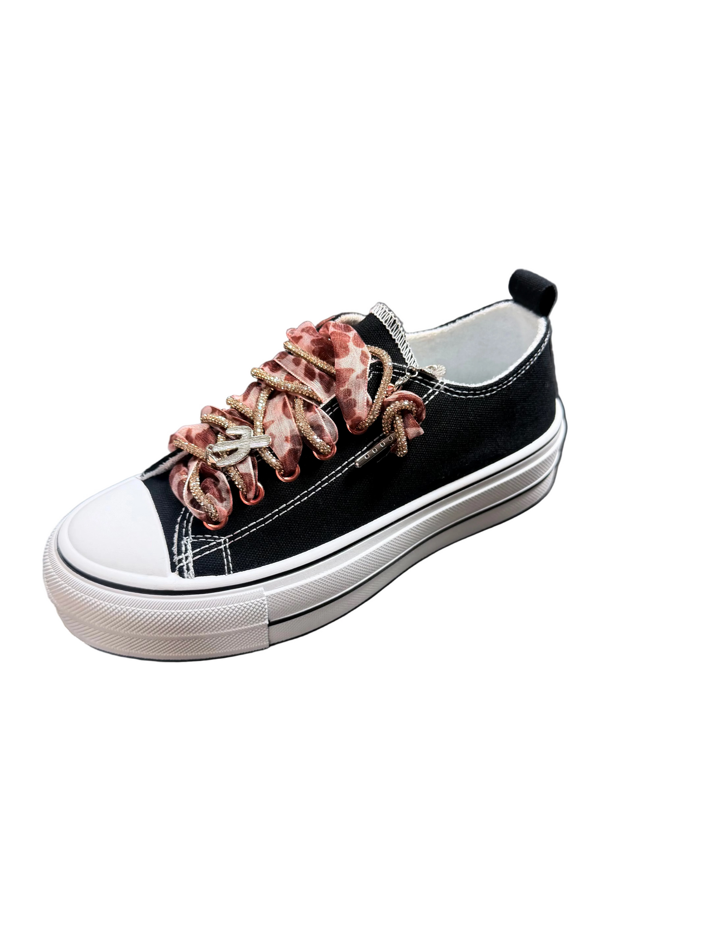 Black harmon sneaker