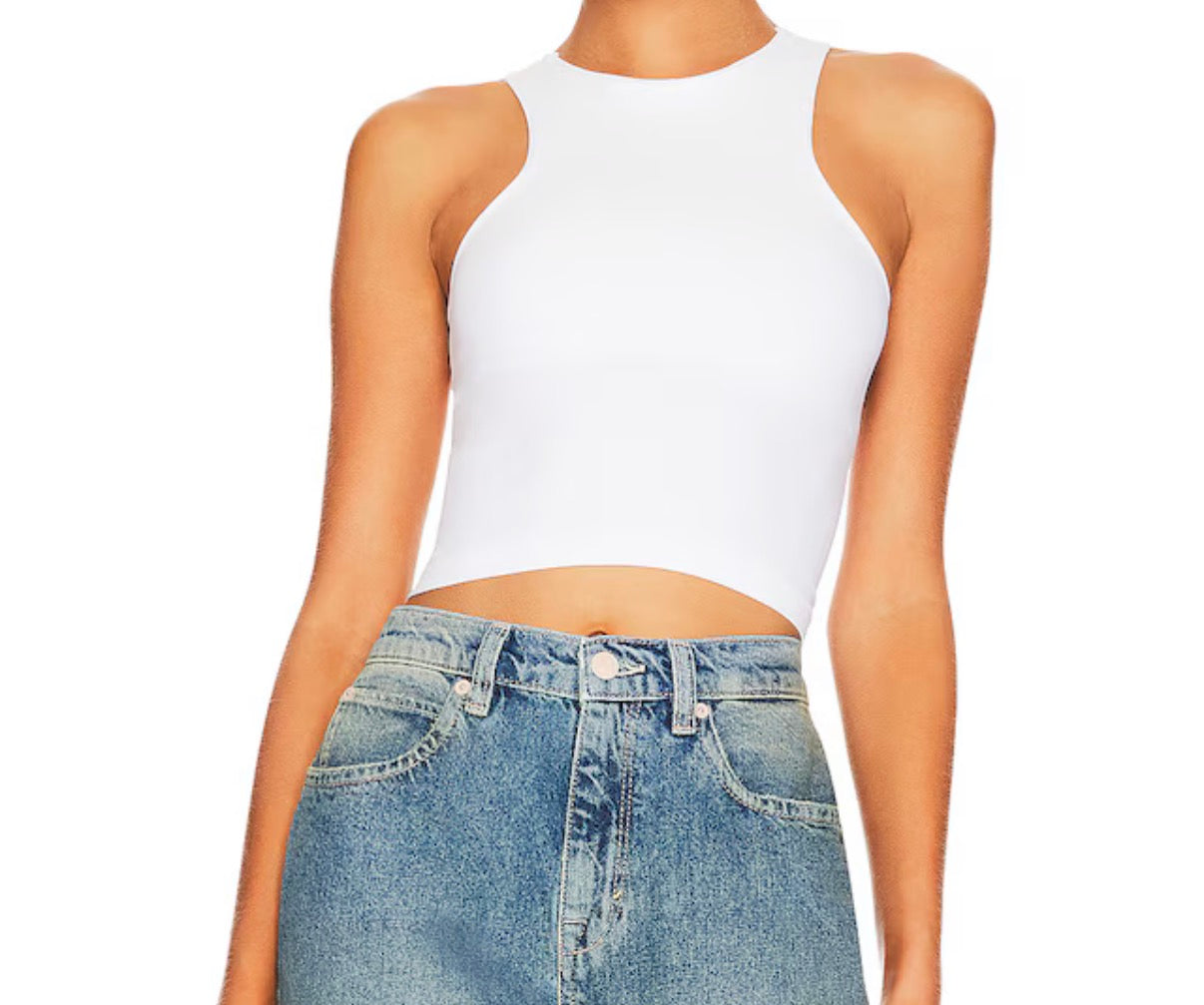 CLEAN LINES CAMI