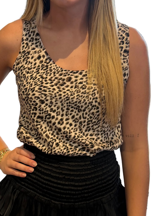 Scoop neck leopard tank