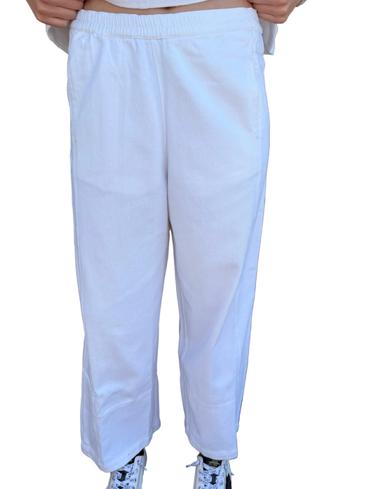 White barrel pant