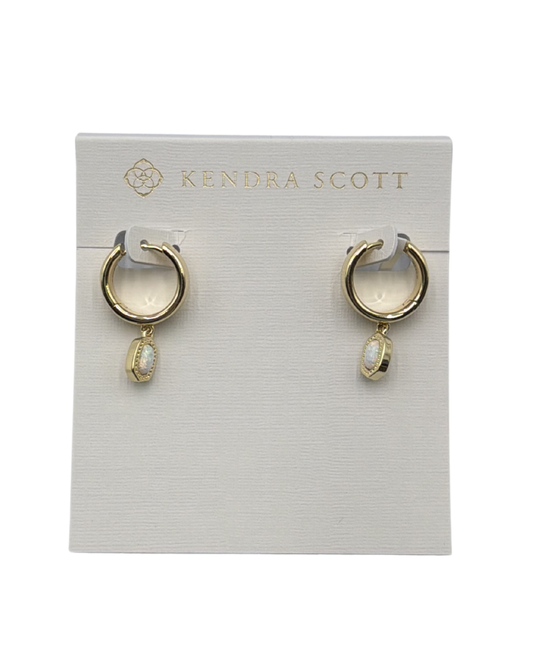 mini ellie wide huggie earring