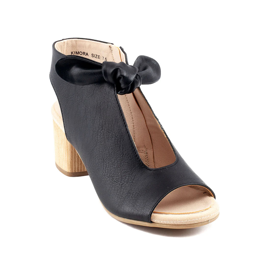 KIMORA HIGH HEEL SANDALS WITH A BOW