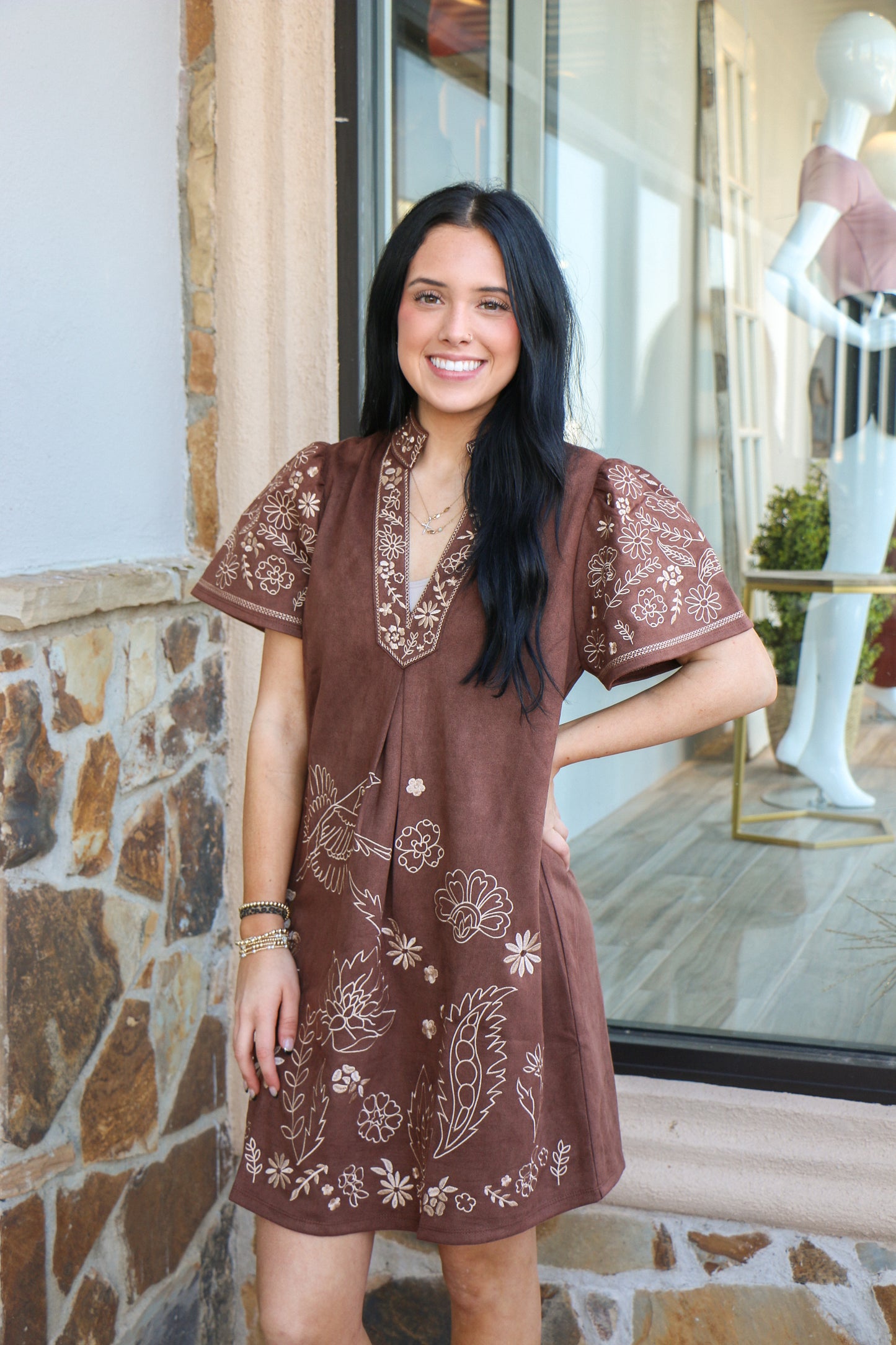 Short Sleeve Embroidered Detail Dress