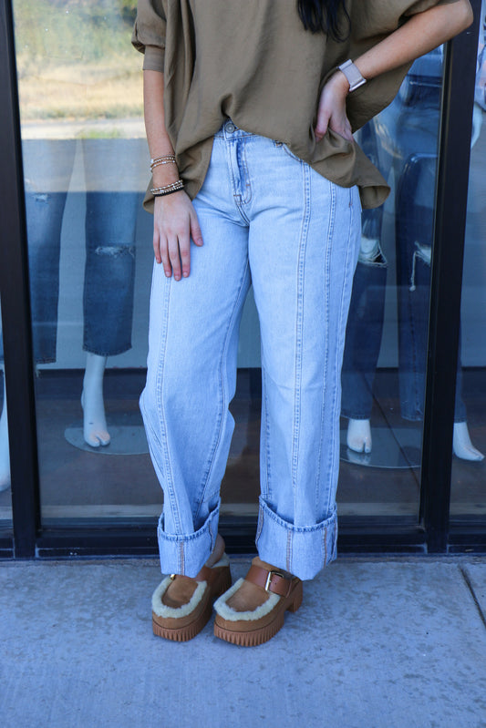 HIGH RISE DAD FIT JEANS