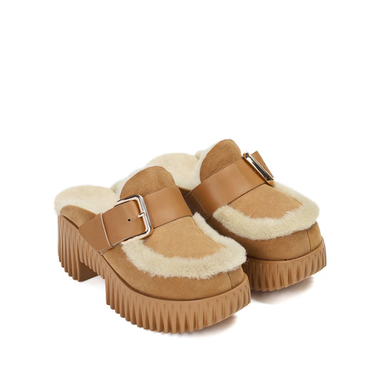 Plia Amber Shoe